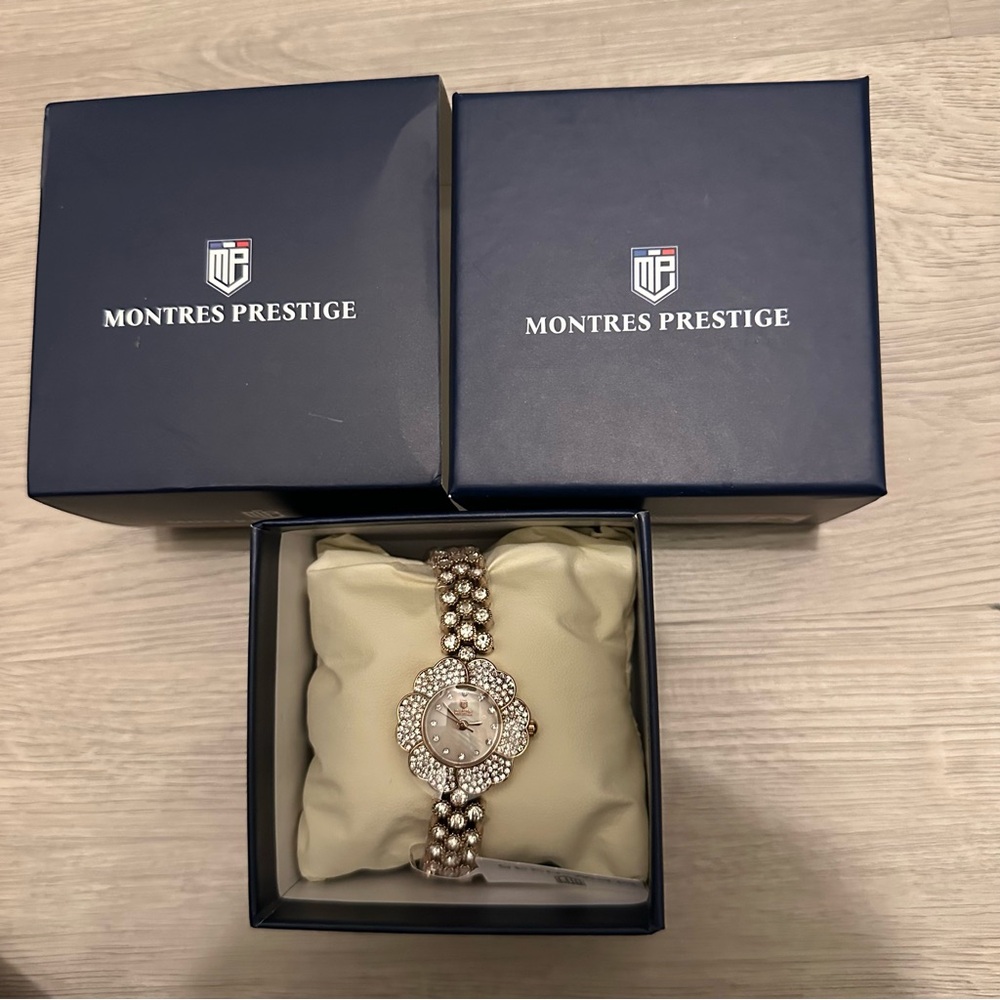 Montres Prestige X Invicta Women's Watch - 28mm, Rose Gold (MPW-0235) - Picture 3 of 10